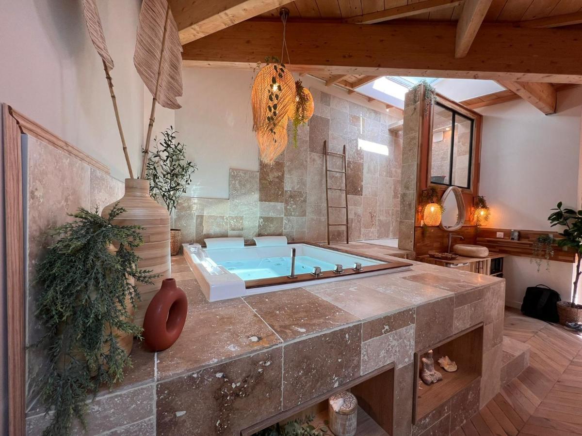 Suite Bali Les Petits Plaisirs Анже Екстериор снимка